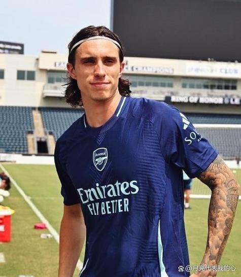 卡拉菲奥里：我一直梦想在英格兰踢球，非常渴望打进世界杯