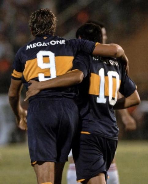 里克尔梅：欢迎梅西重返糖果盒，他像马拉多纳一样让球迷幸福